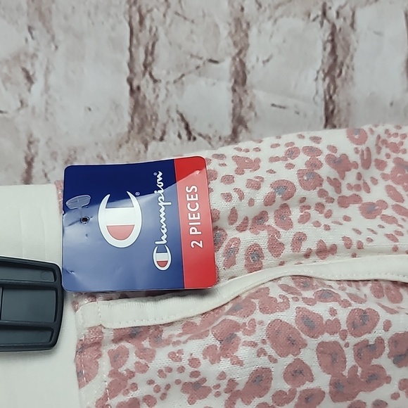 Champion pjs sleep shorts and hoodie small new nwt - Picture 7 of 9